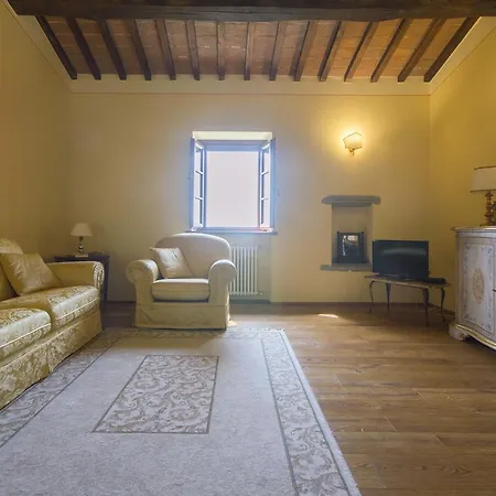 Maestà Del Sasso Villa *