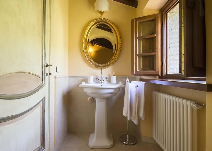 Maesta Del Sasso Cortona