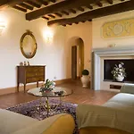 Maesta Del Sasso ヴィラ